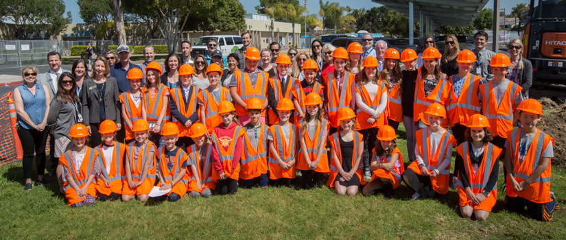 Group photo at groundbreaking event at Flora Vista Elementary 